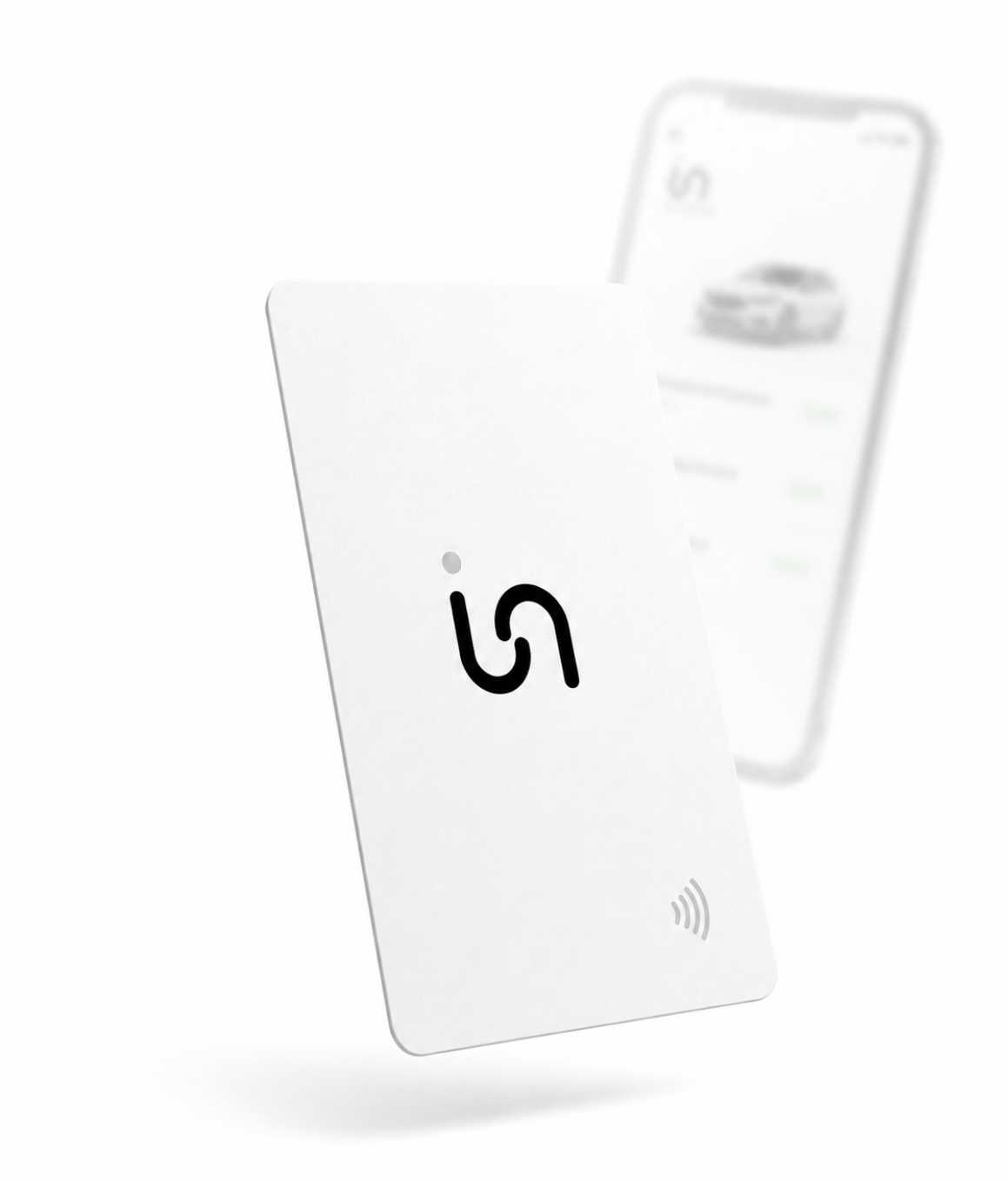 Tarjeta física Integrae Auto junto al portal digital del vehículo en un teléfono